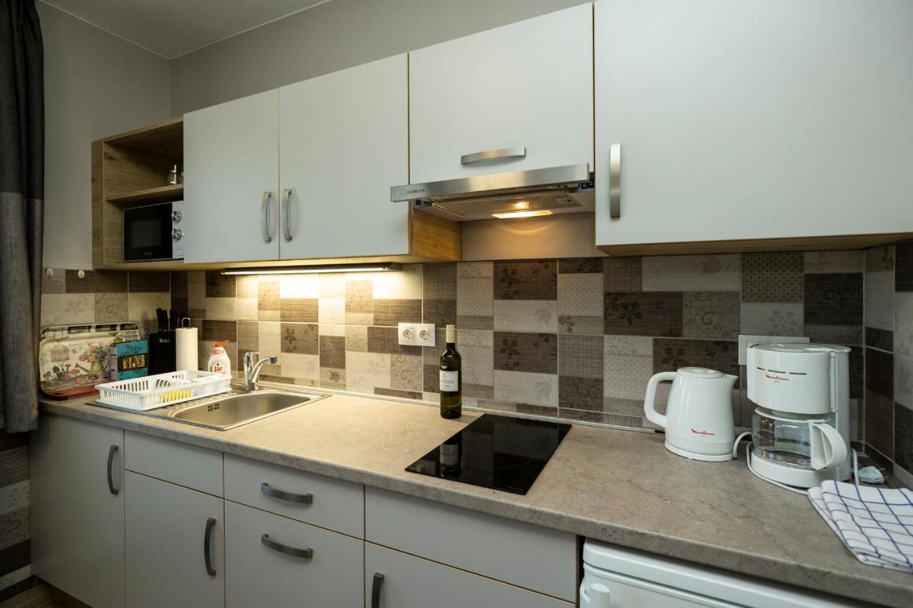 Star Apartman Eger Exteriör bild