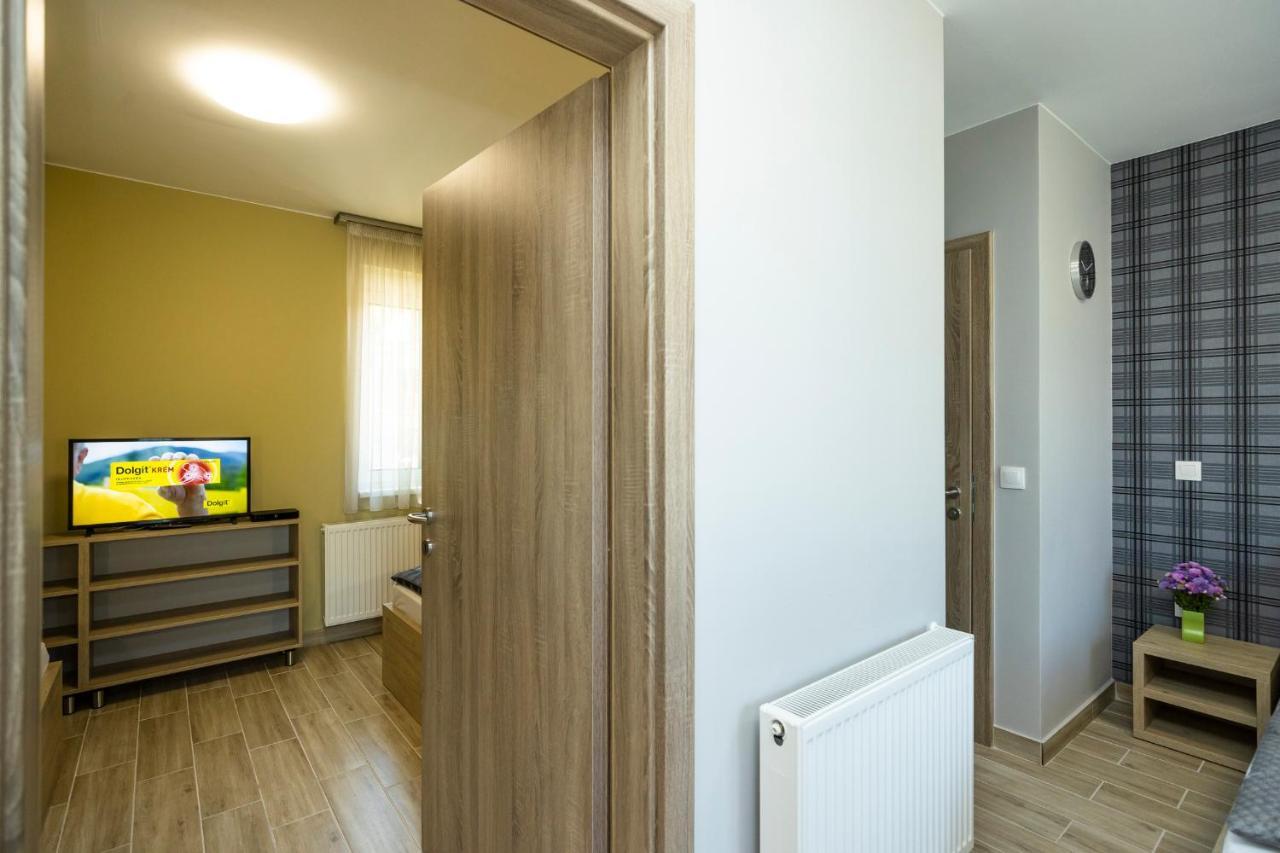 Star Apartman Eger Exteriör bild